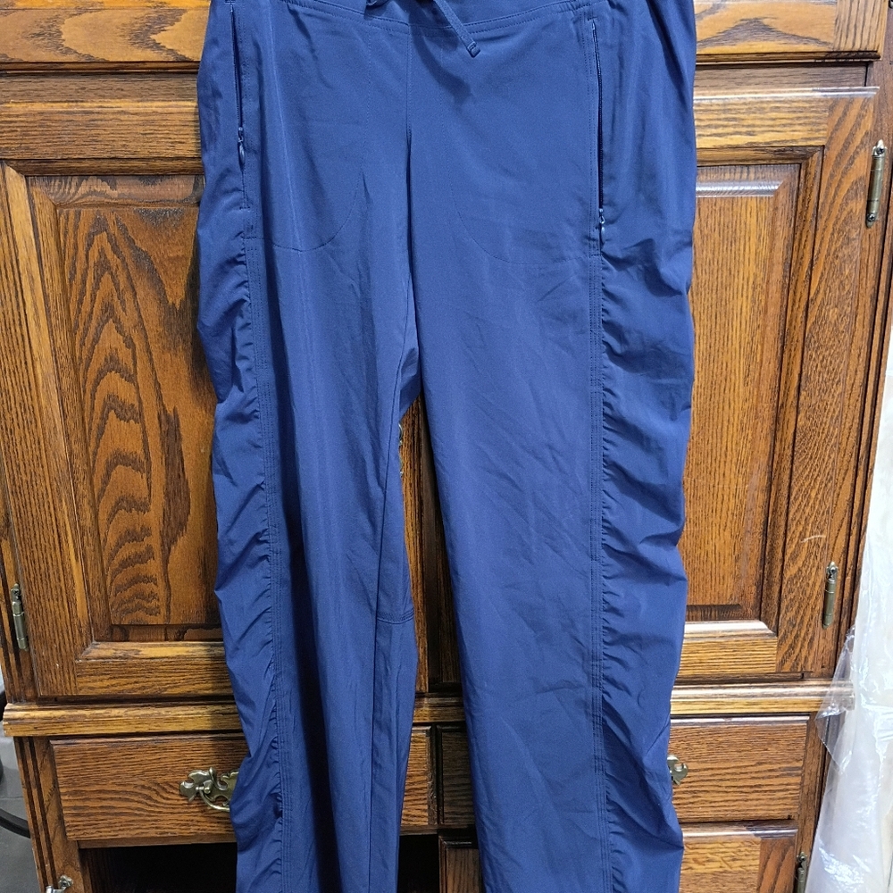 Athleta Deep Blue Activewear Pants